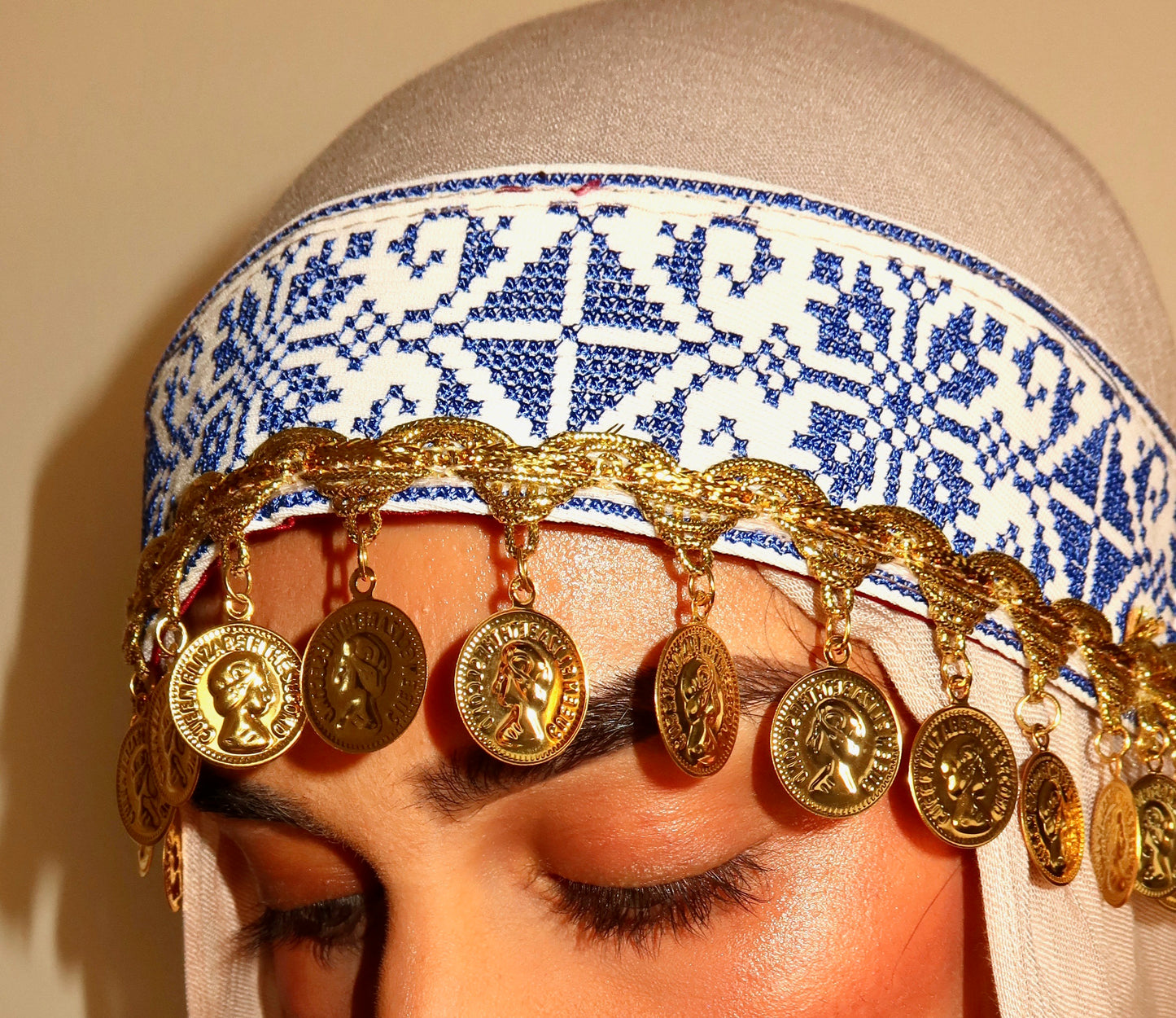 The Sommer Headpiece