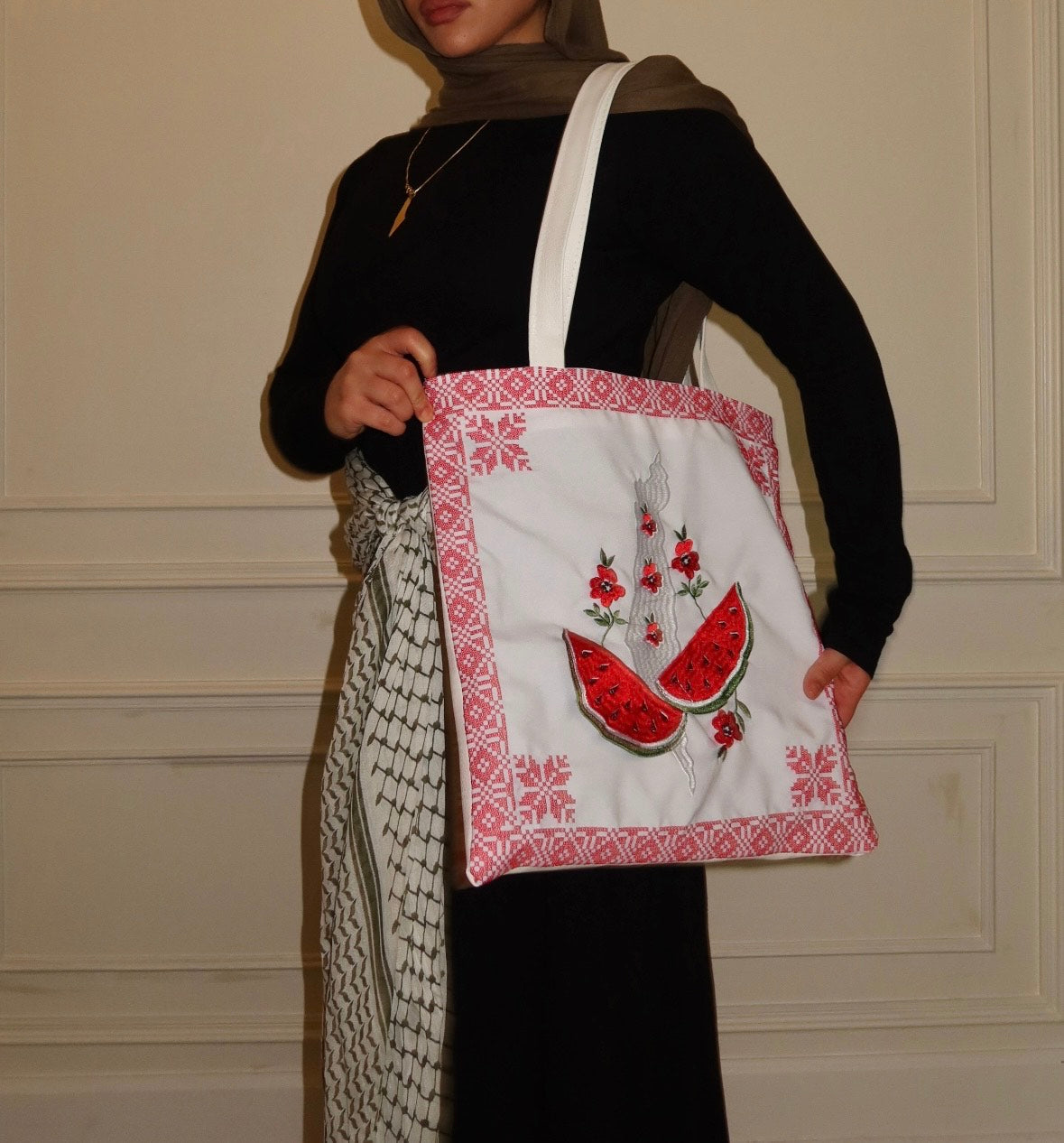 The Hind Tote
