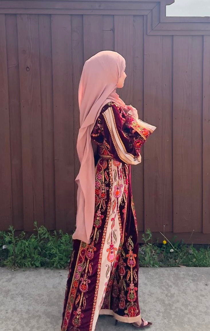 The Asmaa Thobe