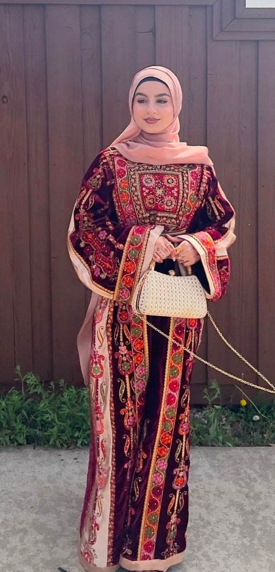 The Asmaa Thobe