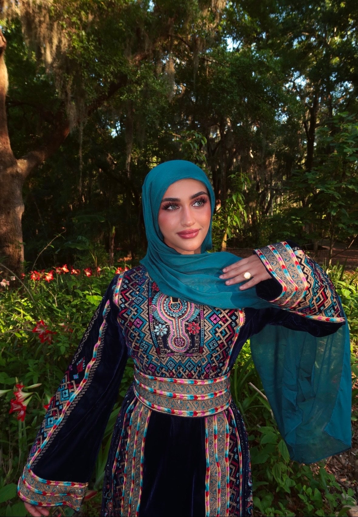 The Lujain Thobe