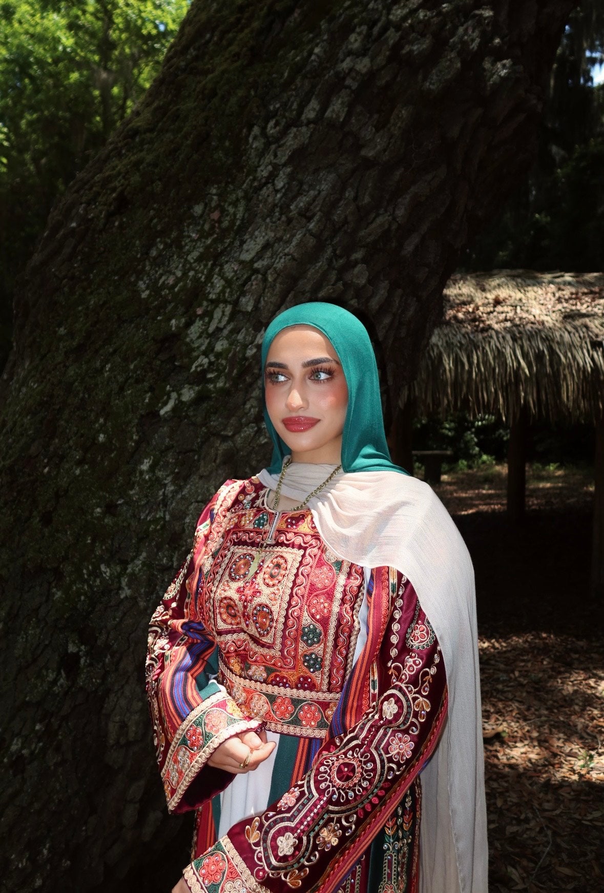 The Tamimi Thobe