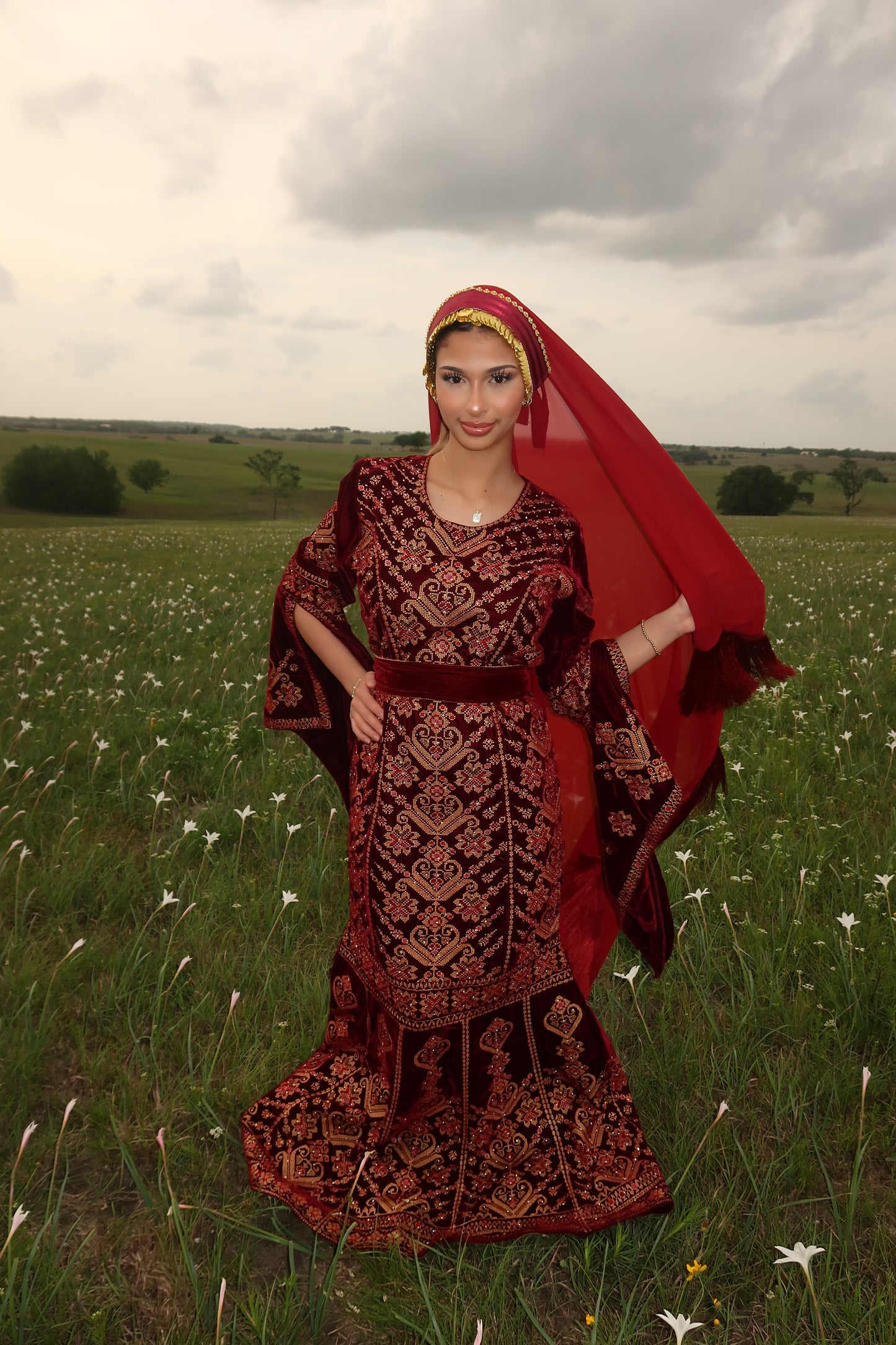 The Hayati Thobe