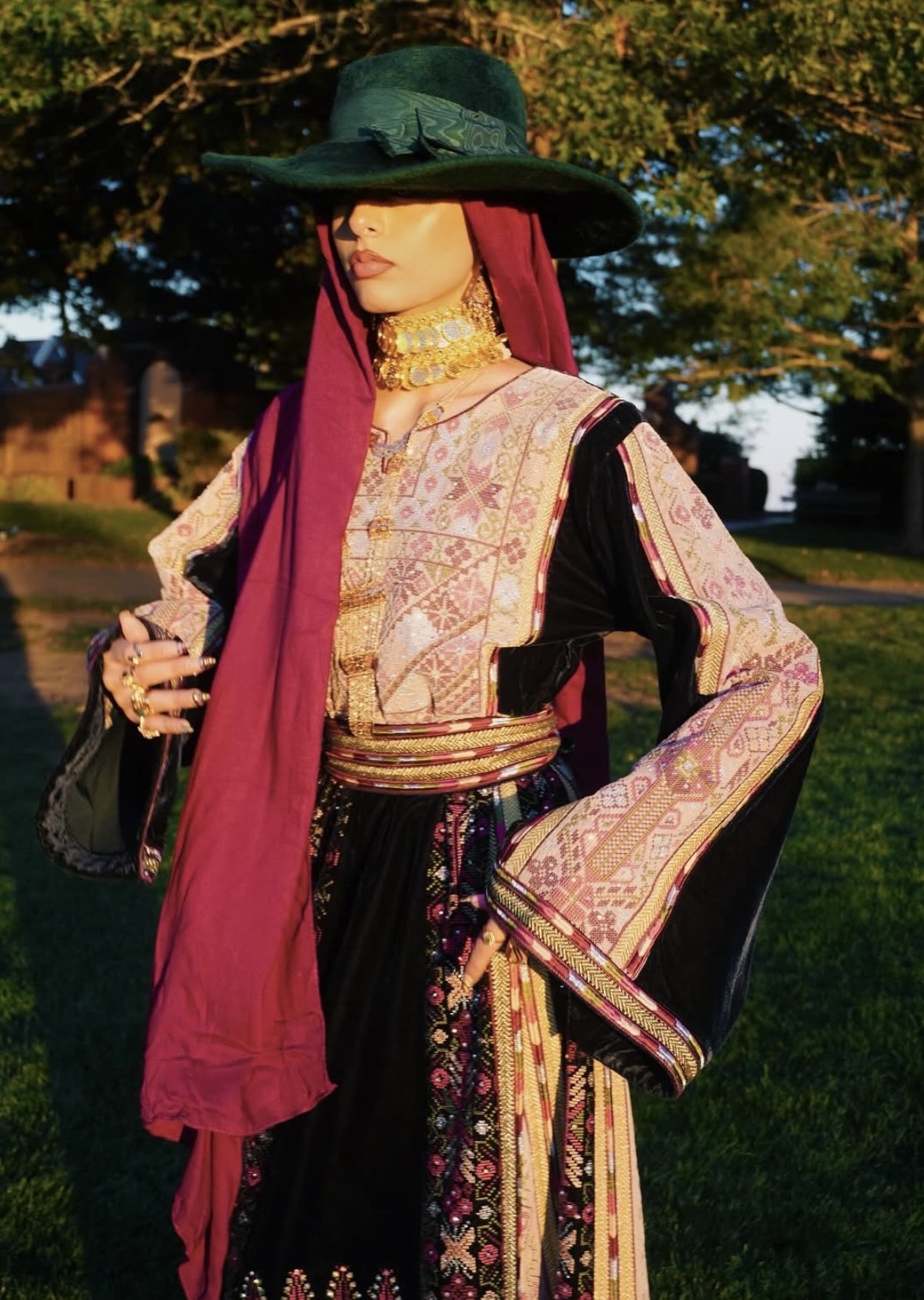 The Yumna Thobe