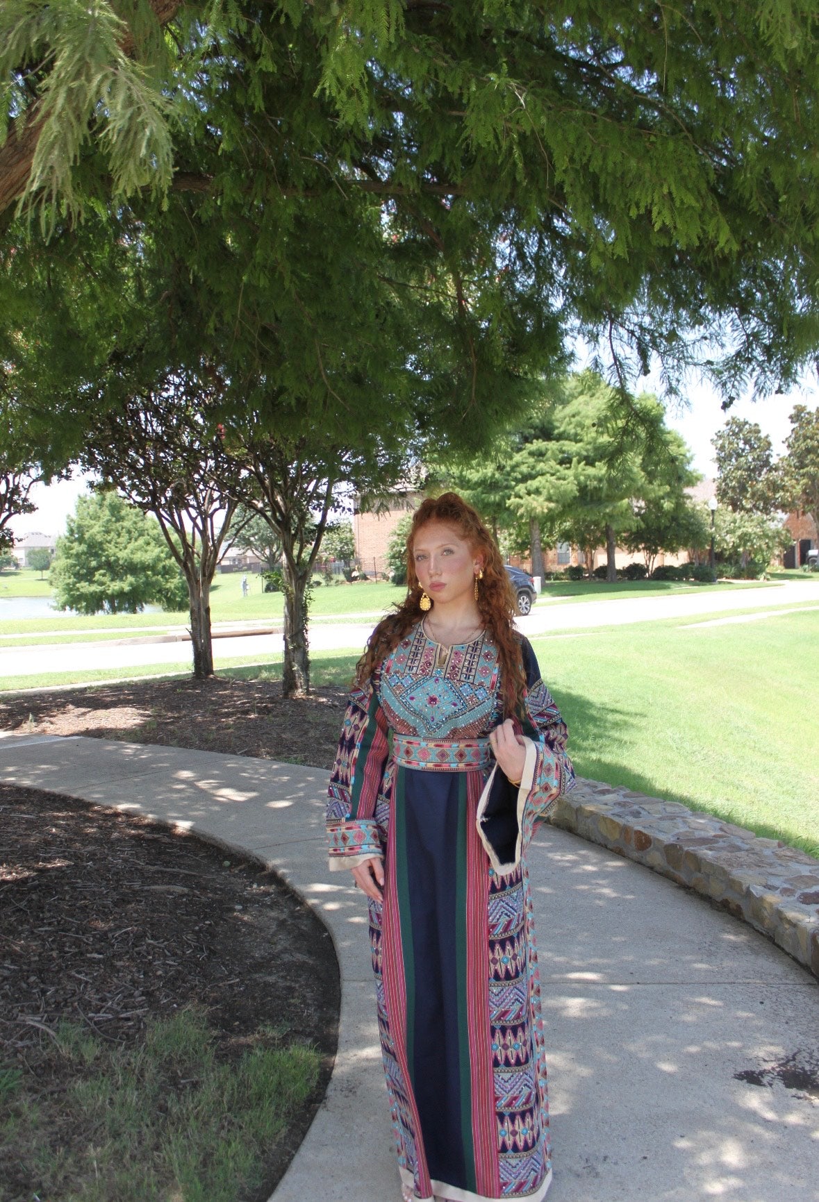 The Tasneem Thobe