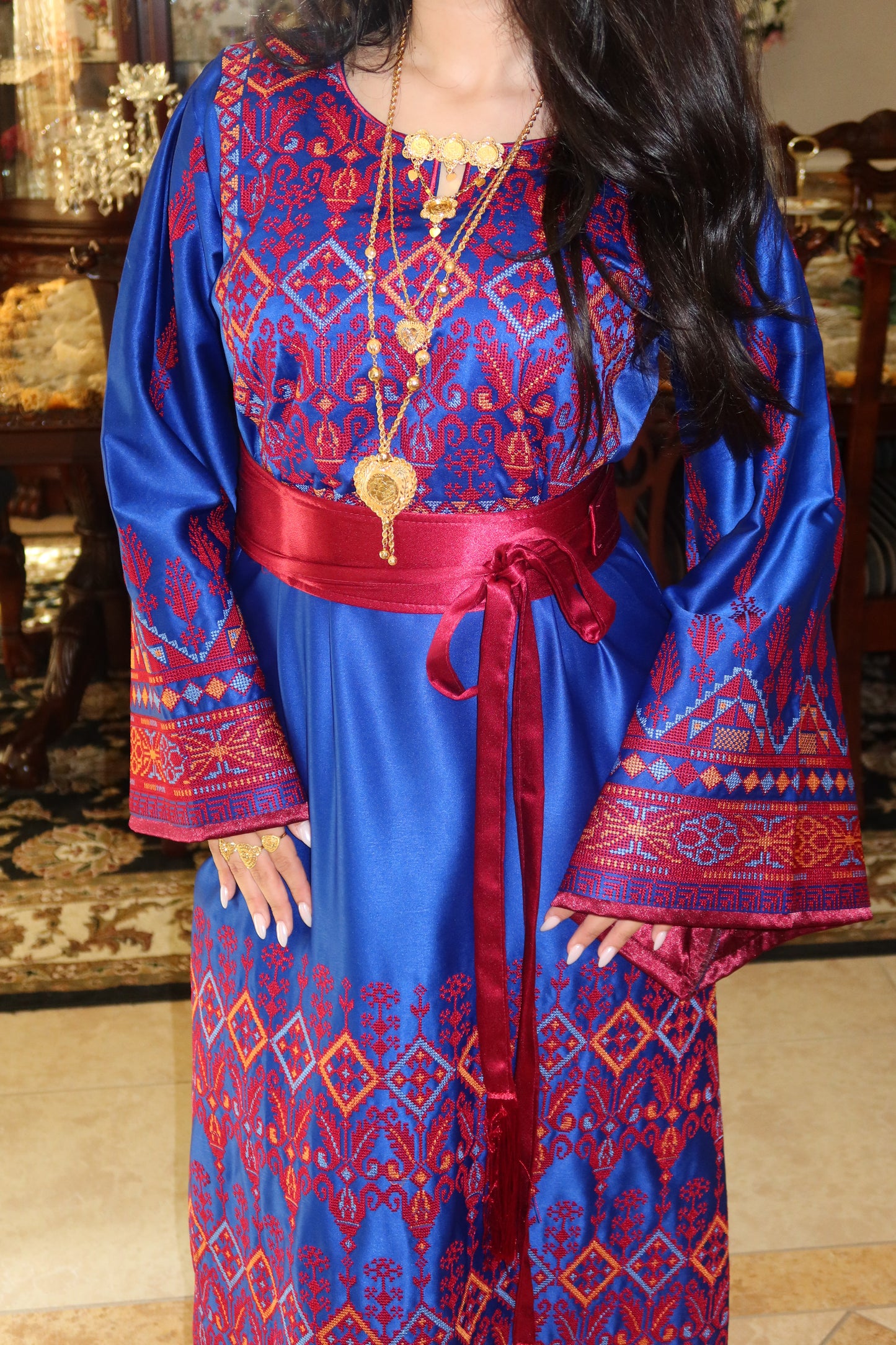 The Orkida Thobe