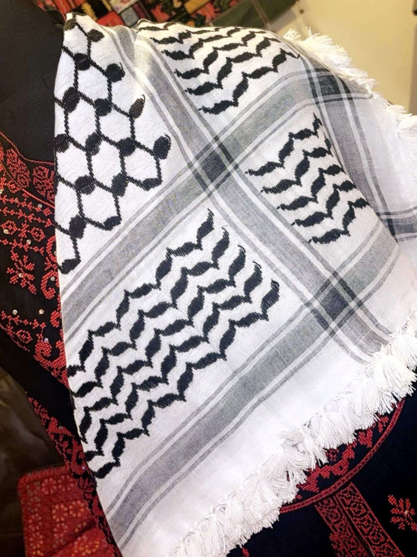 The Classic Keffiyeh