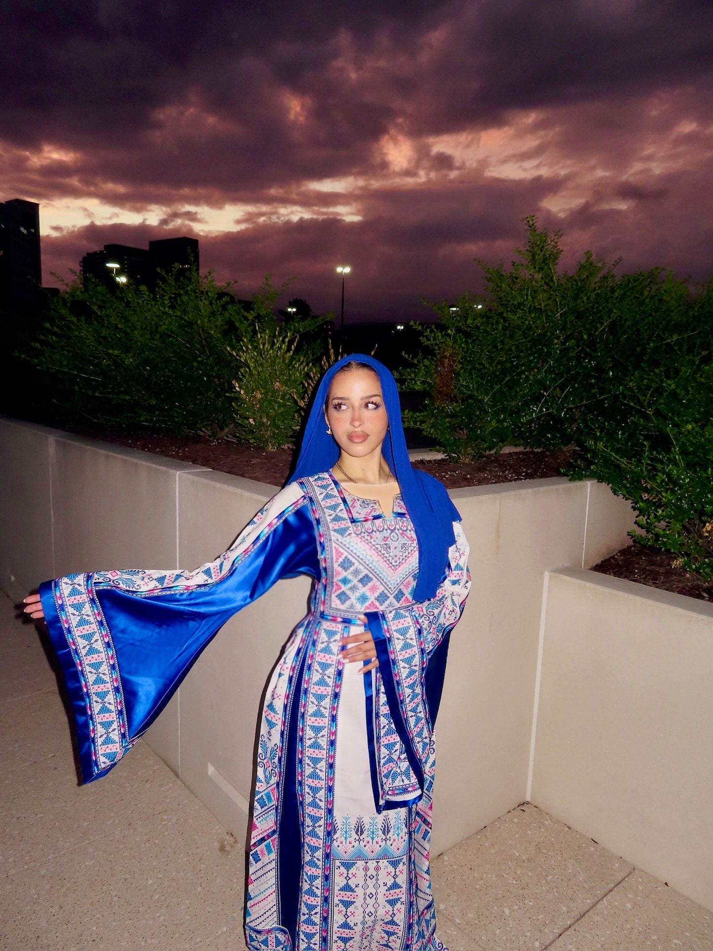 The Noorhan Thobe