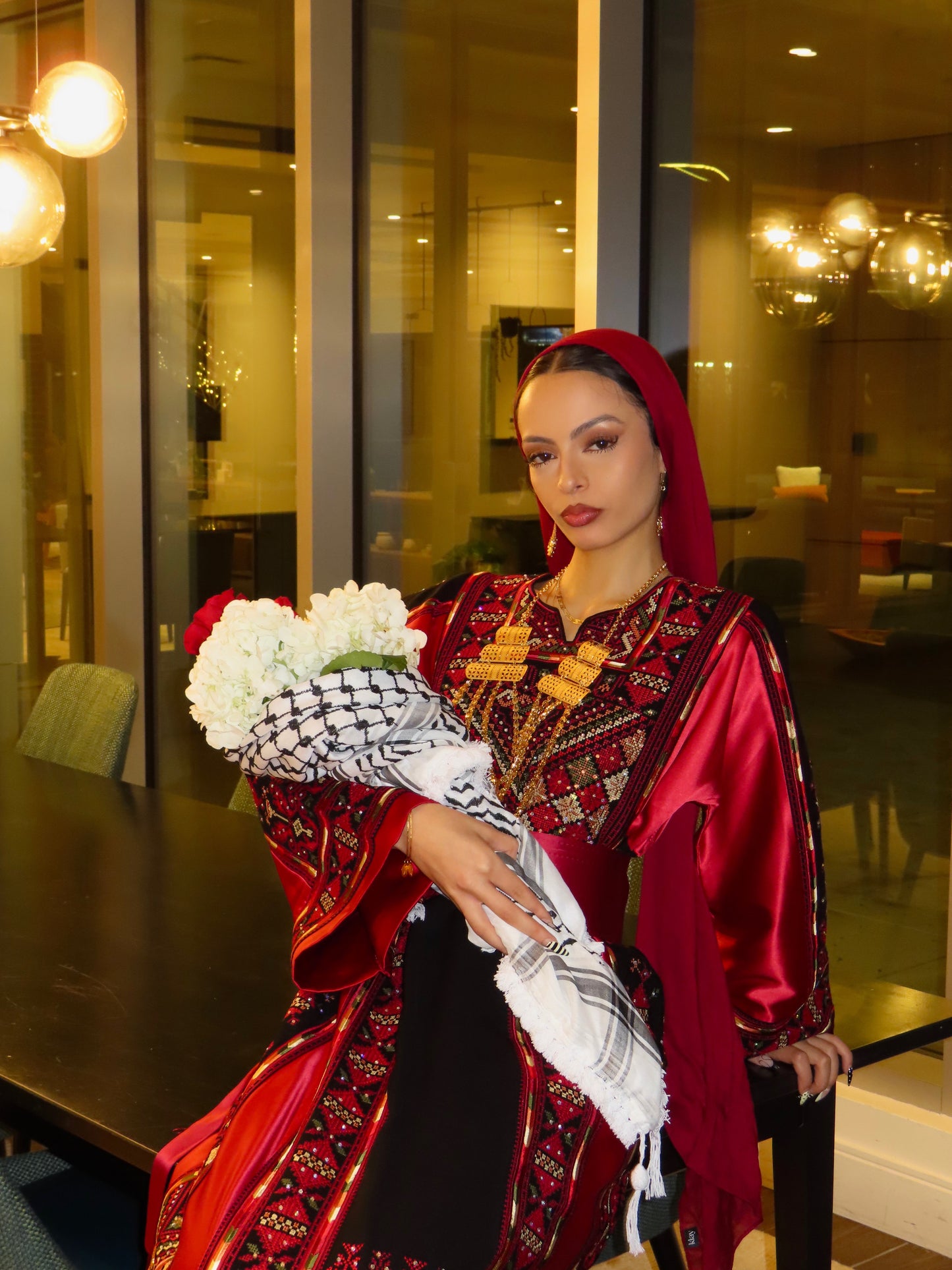 The Classic Keffiyeh