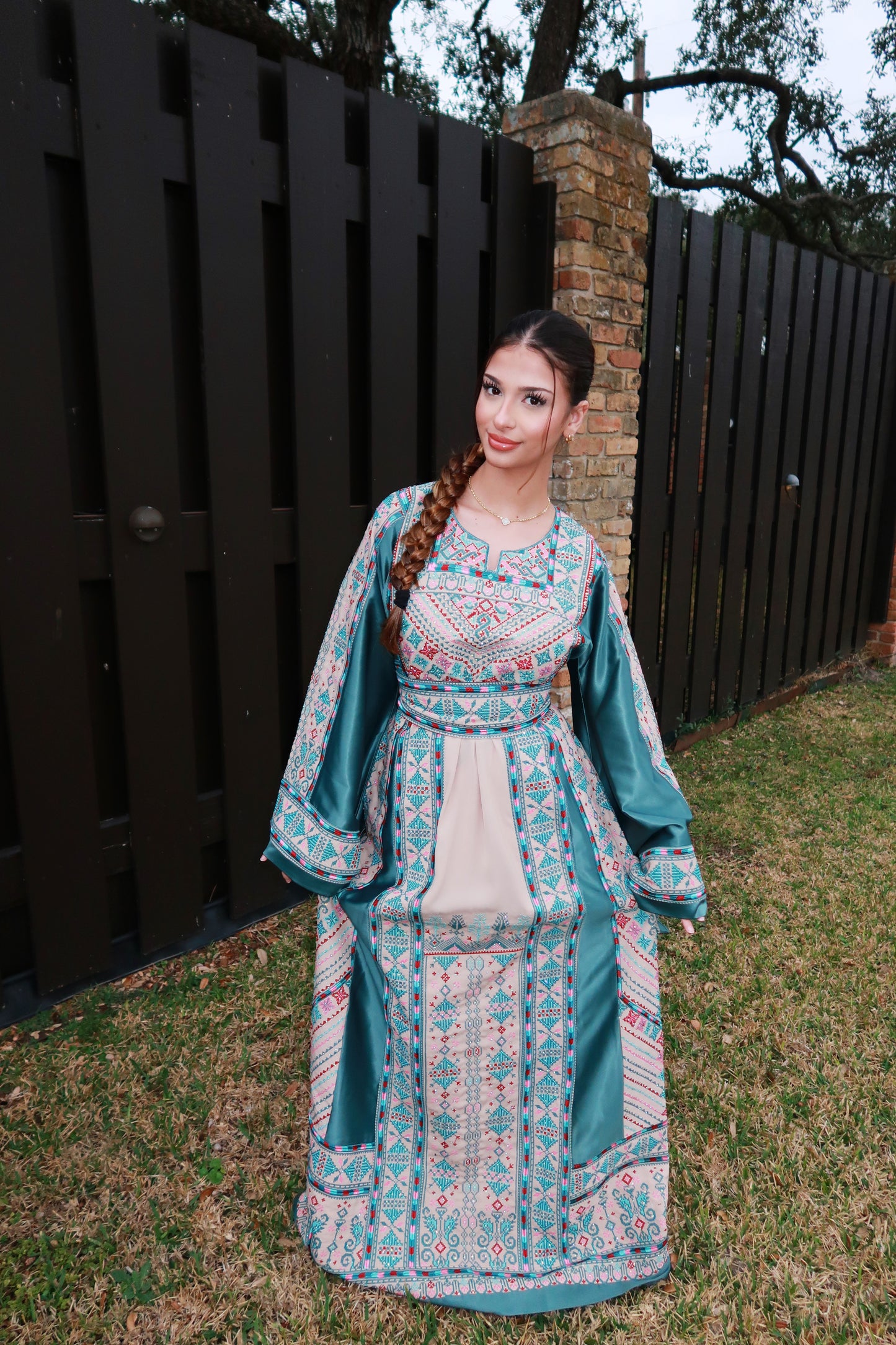 The Sanarya Thobe
