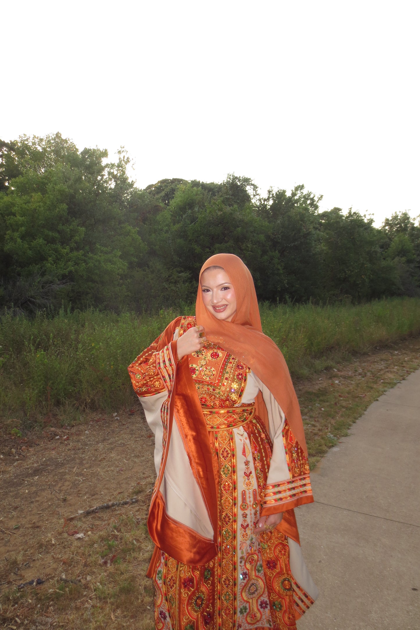 The Wistariya Thobe