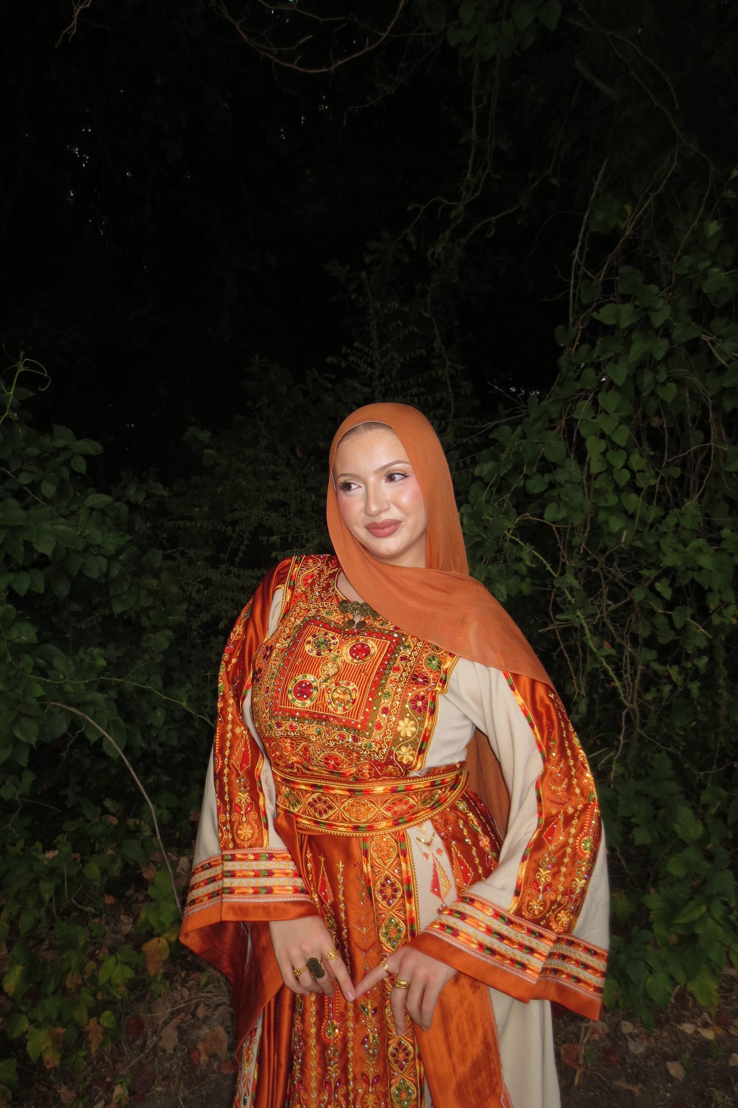 The Wistariya Thobe