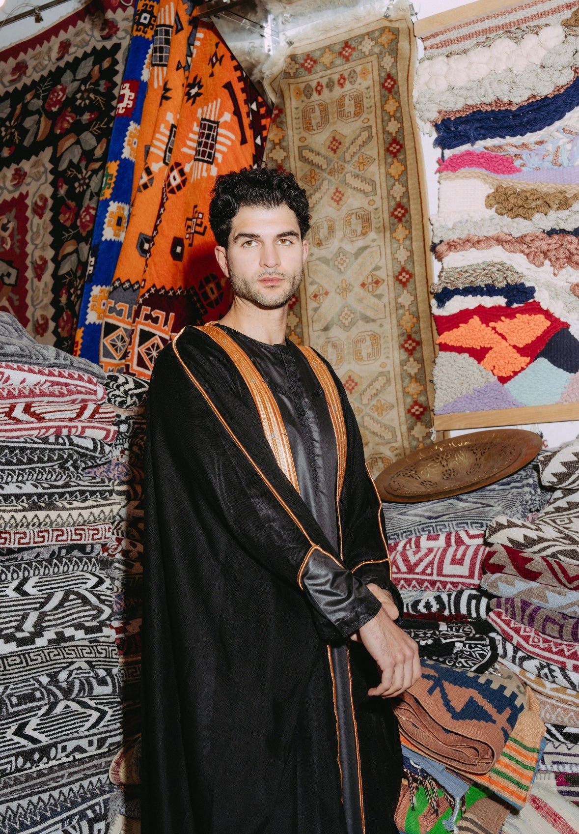 Noir Classic Bisht