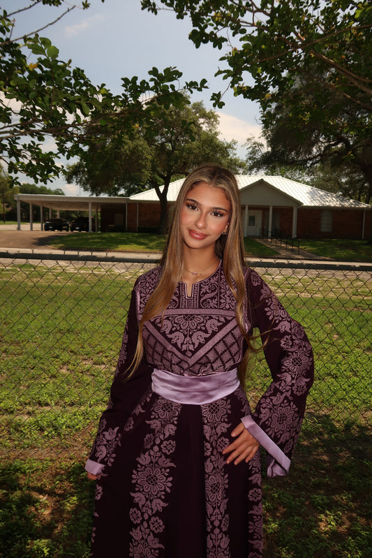 The Vania Thobe