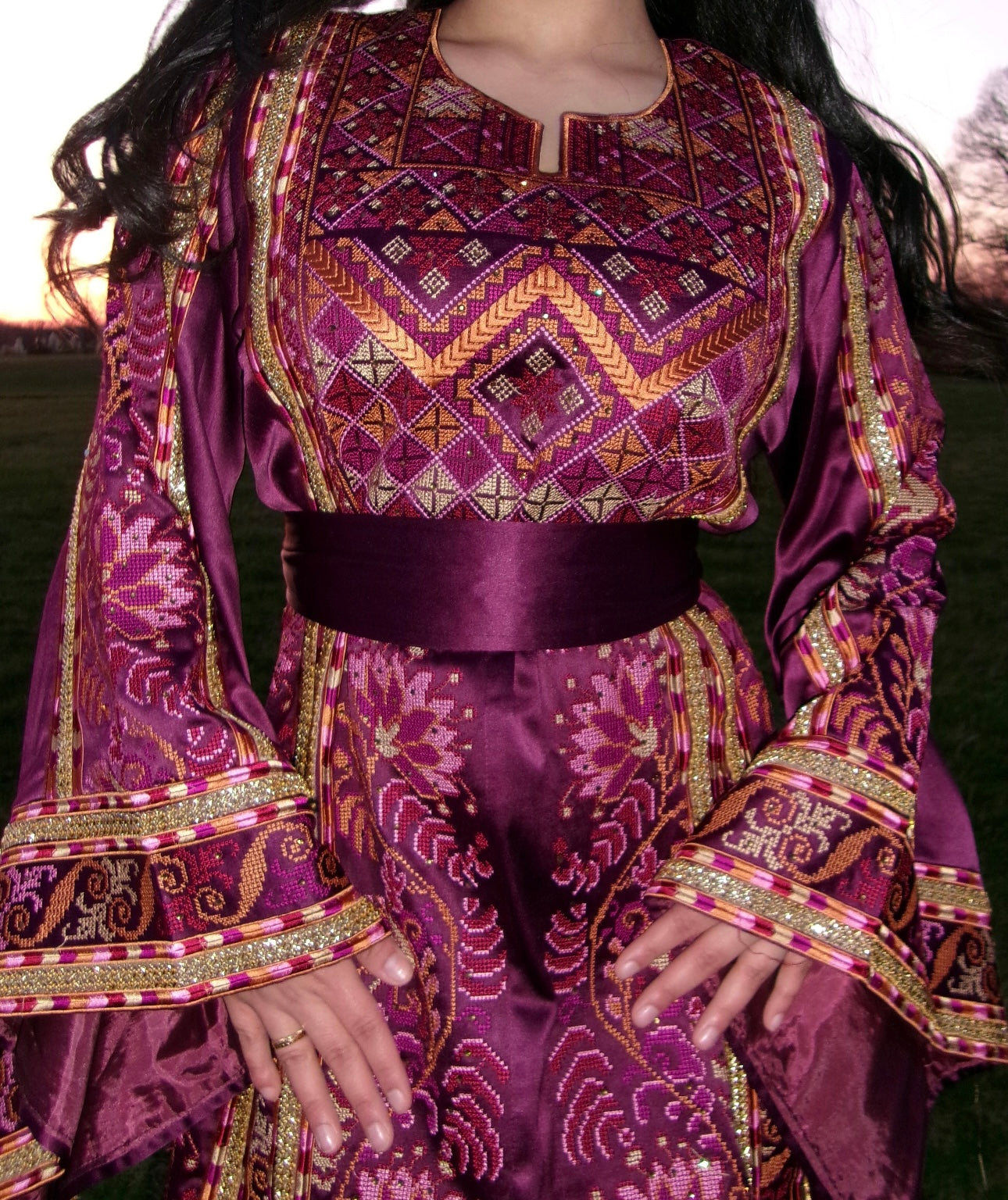 The Debourah Thobe