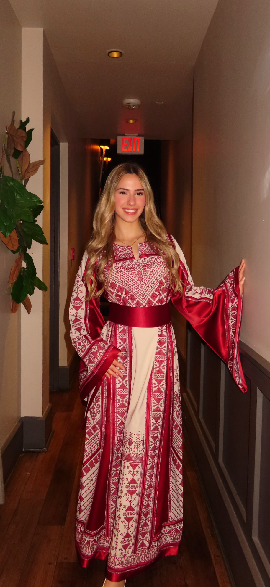 The Nazareth Thobe