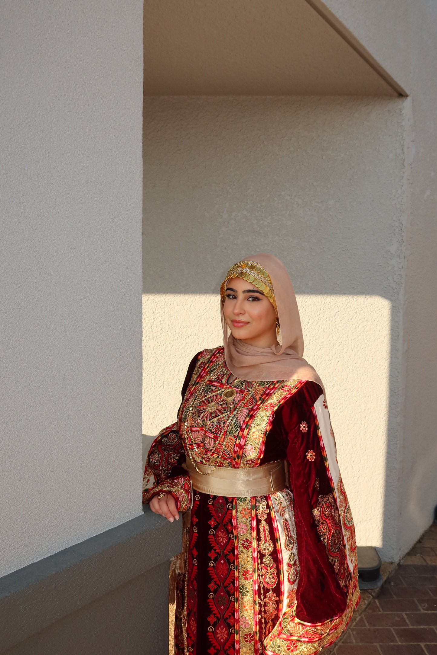 The Areeha Thobe