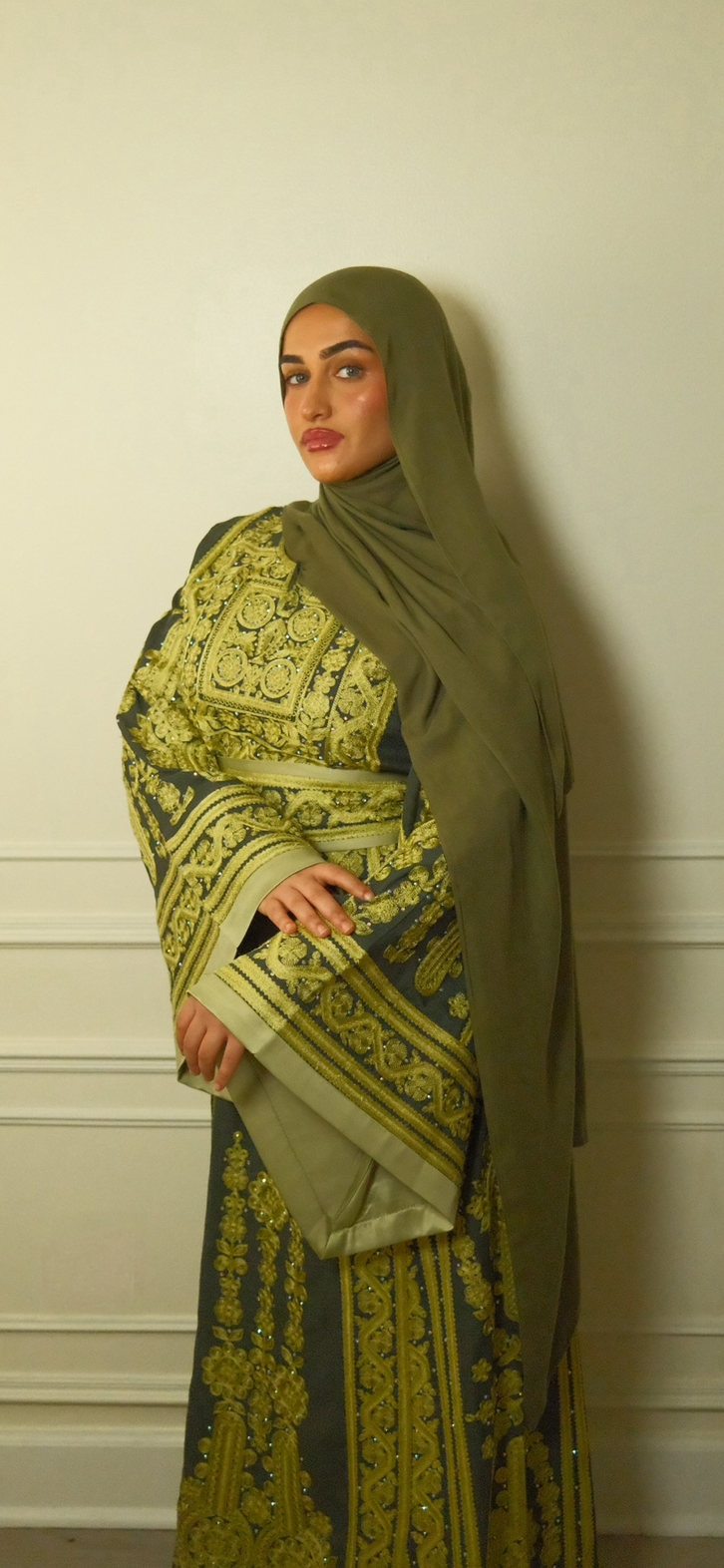 The Zainab Thobe