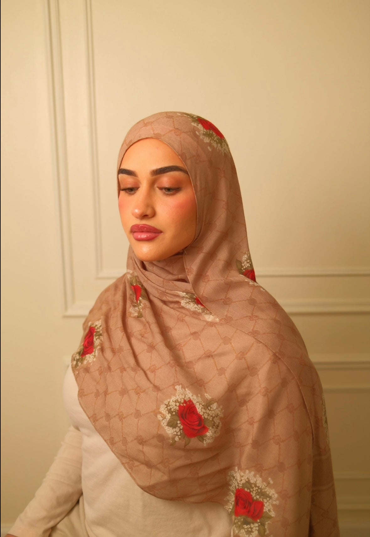 Miral Keffiyeh