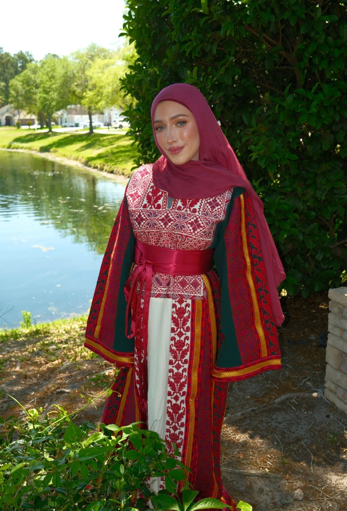 The Thouraya Thobe