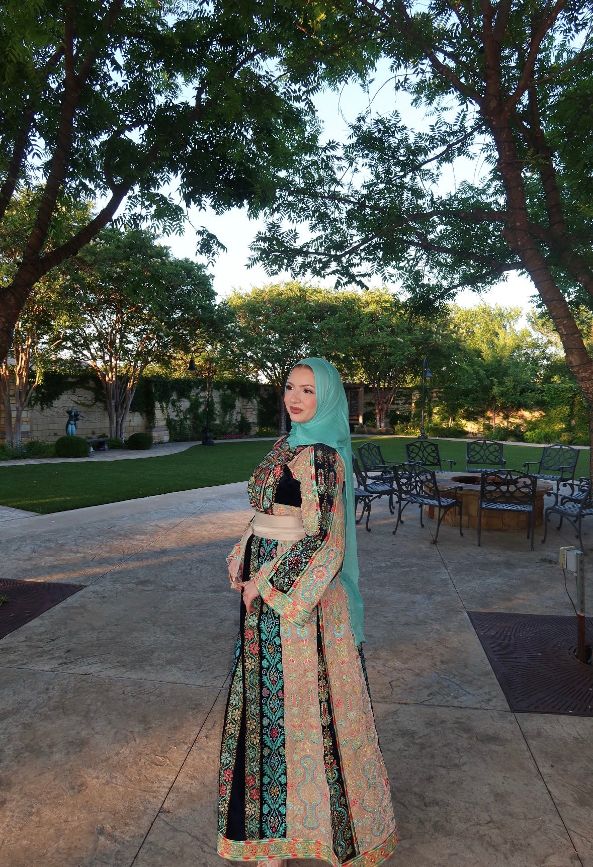 The Hajra Thobe