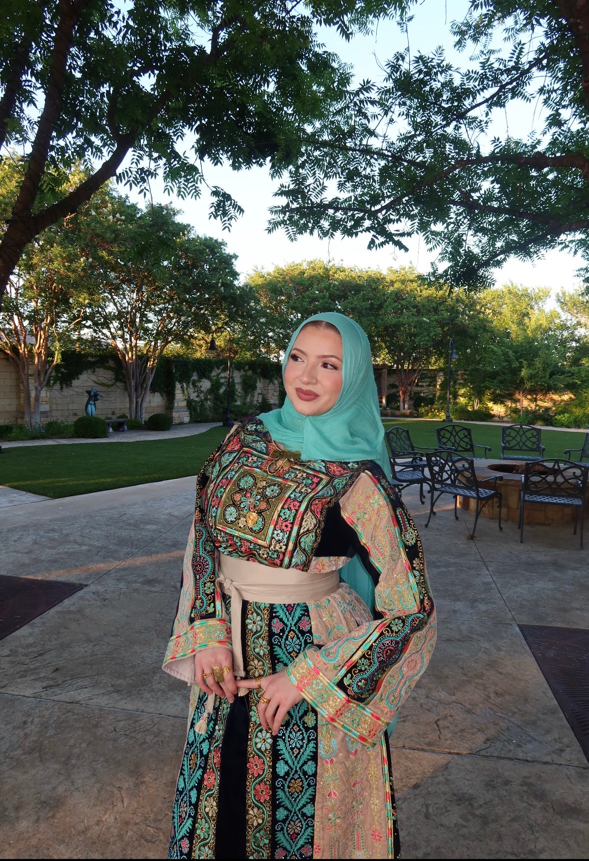 The Hajra Thobe