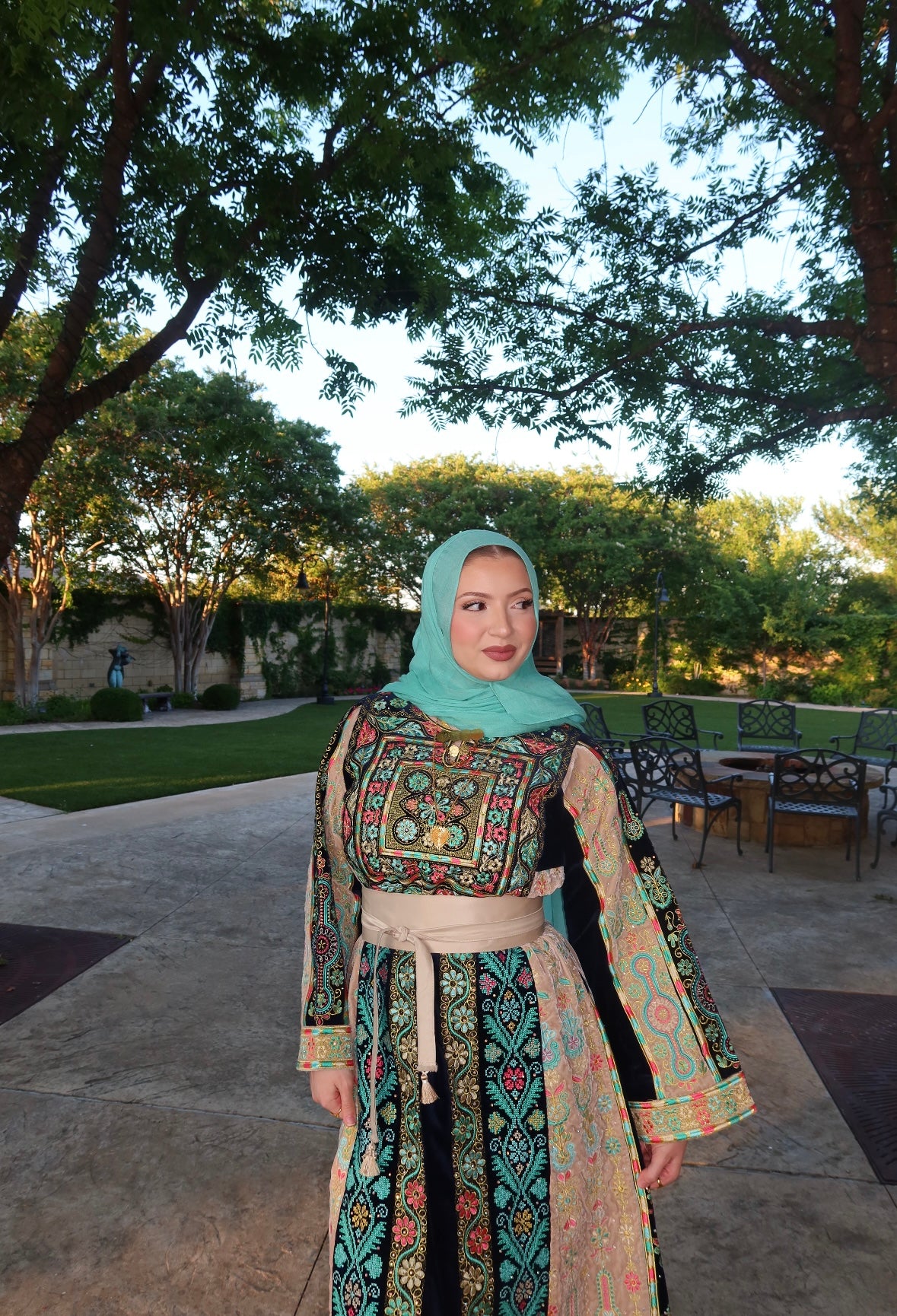 The Hajra Thobe