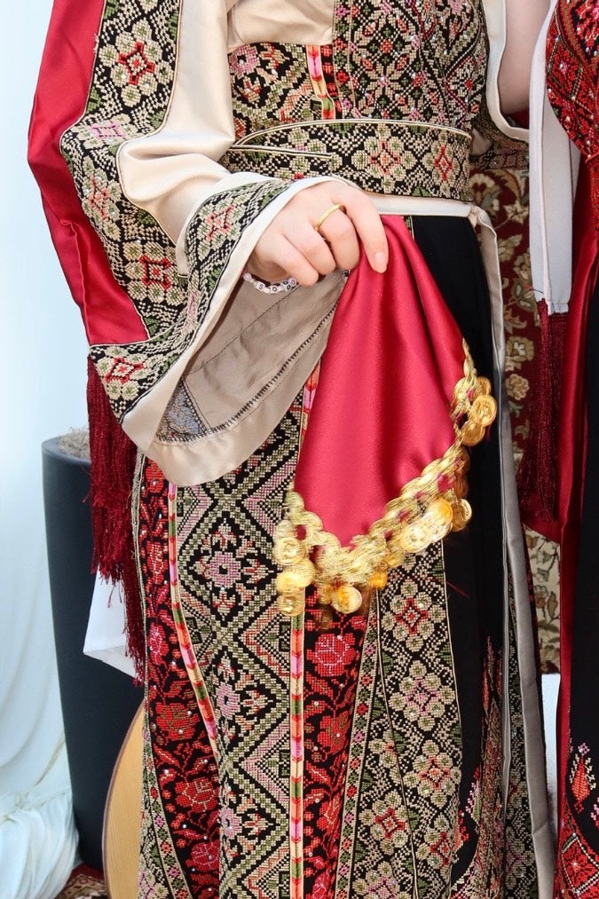 The Sahar Dancing Cloth