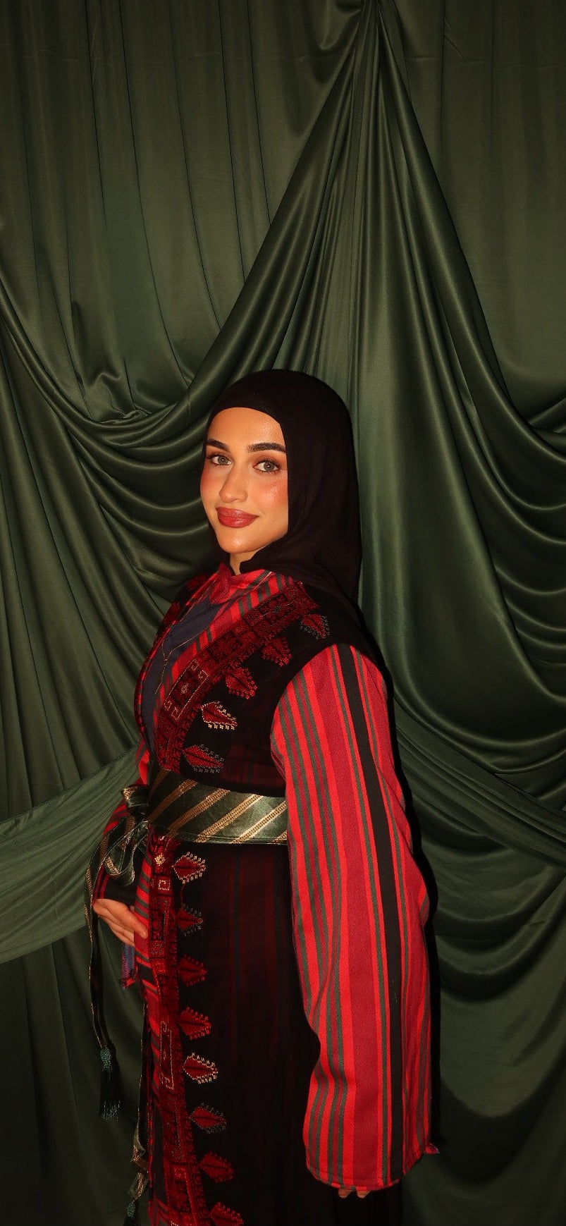 The Majdalawi Abaya