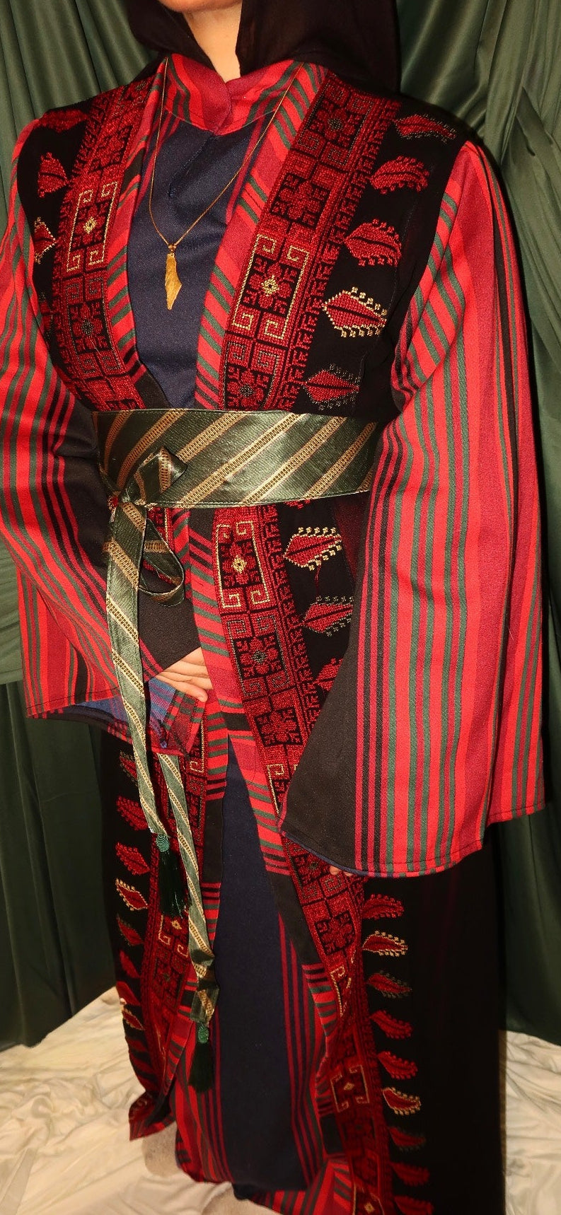 The Majdalawi Abaya