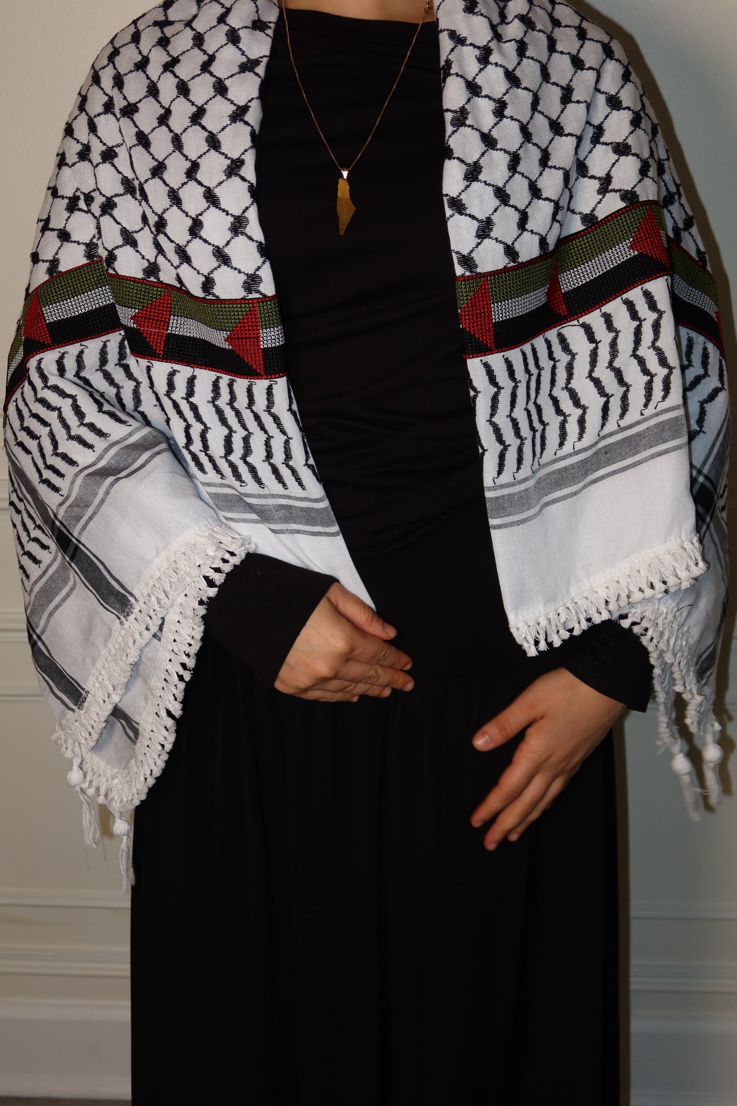 The Falesteen Keffiyeh