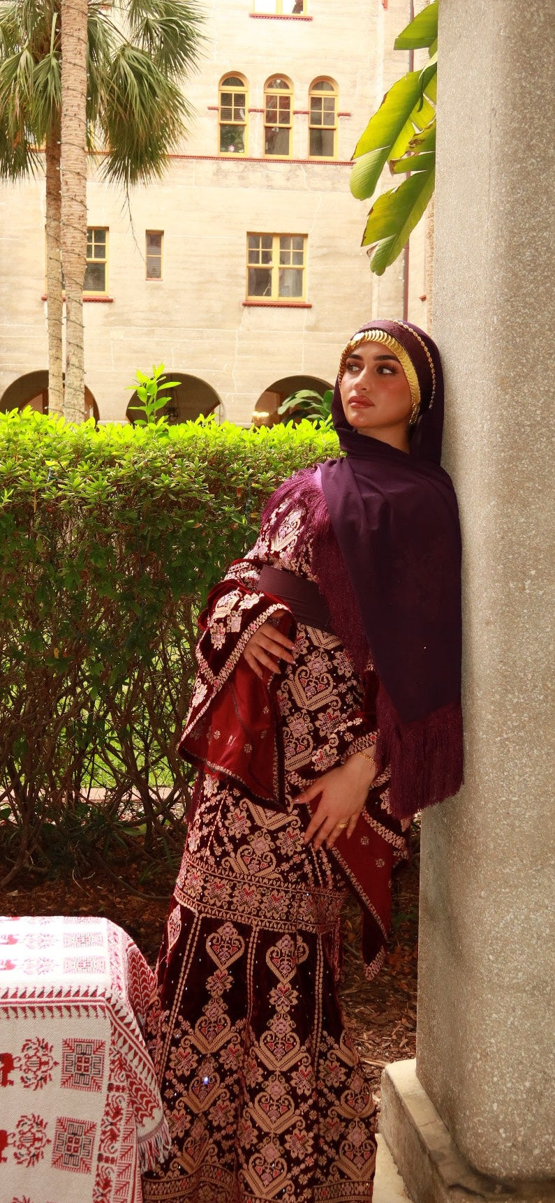 The Hayati Thobe