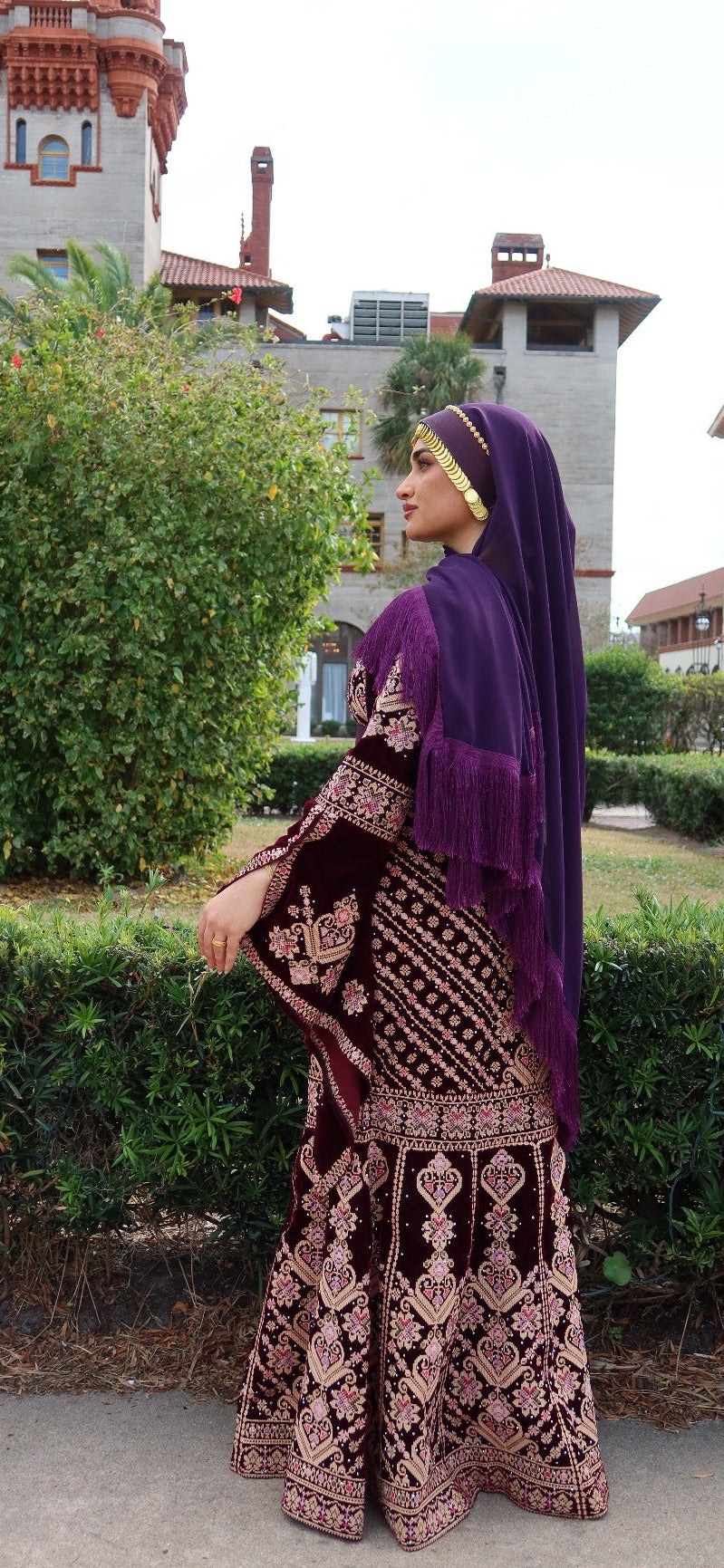 The Hayati Thobe