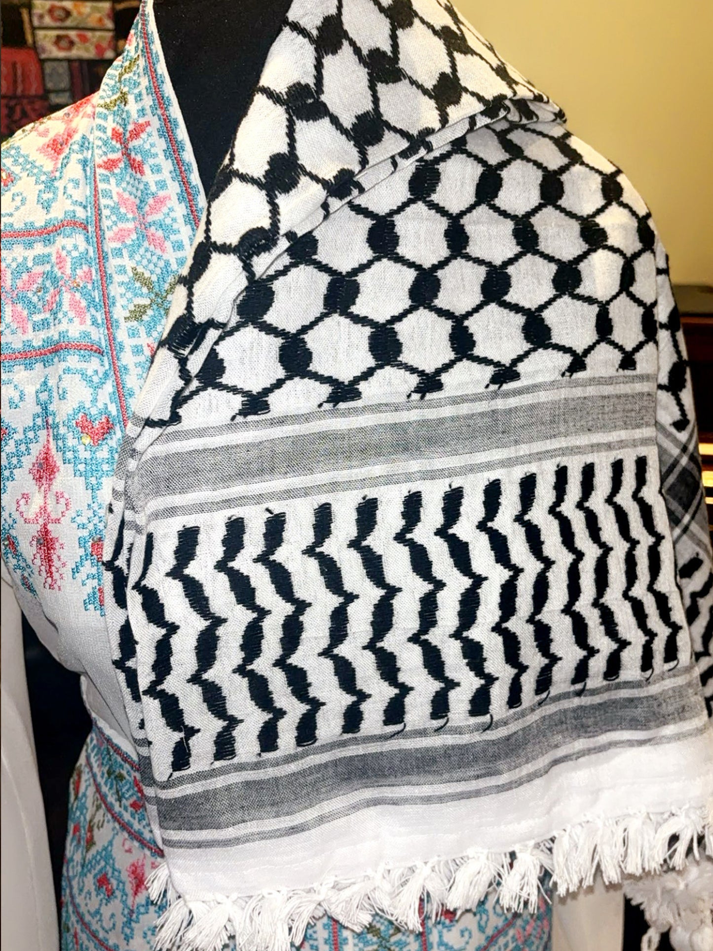 The Classic Keffiyeh